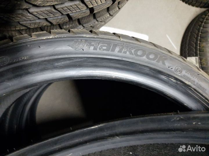 Hankook Winter I'Cept Evo2 W320 285/30 R22 101W