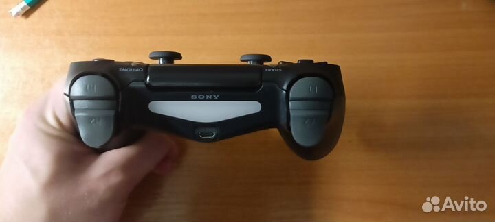 Sony dualshock 4 v2 оригинал