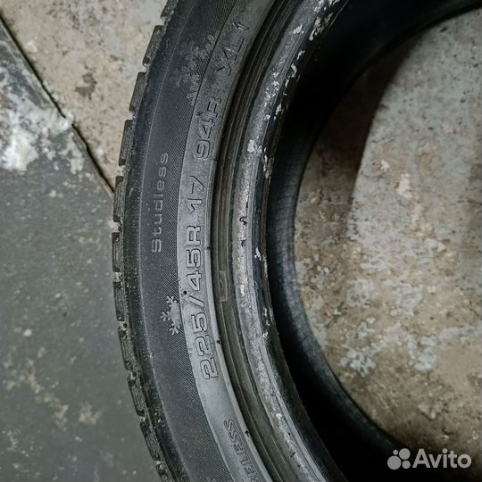 Kumho I'Zen KW31 225/55 R17