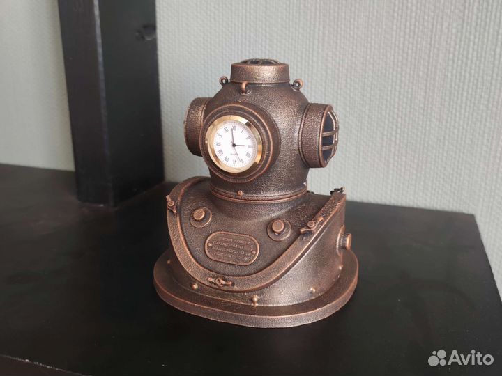 Настольные часы акваланг с корабля 