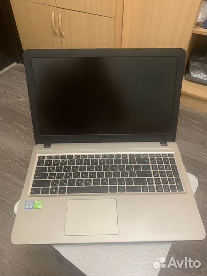 Ноутбук asus core i3
