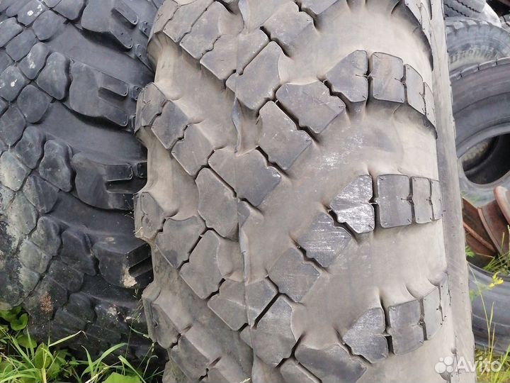 Для погрузчика шины от Урагана