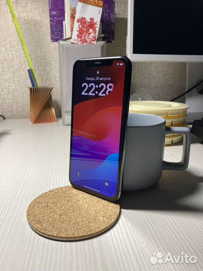 iPhone 11 Pro, 64 ГБ