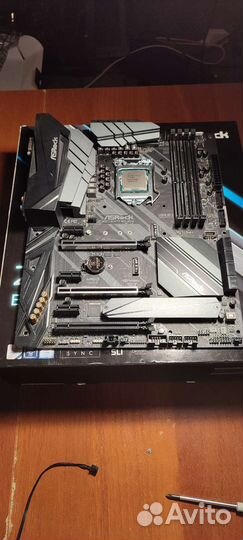 Материнская плата Asrock Extreme 4 + 9700kf