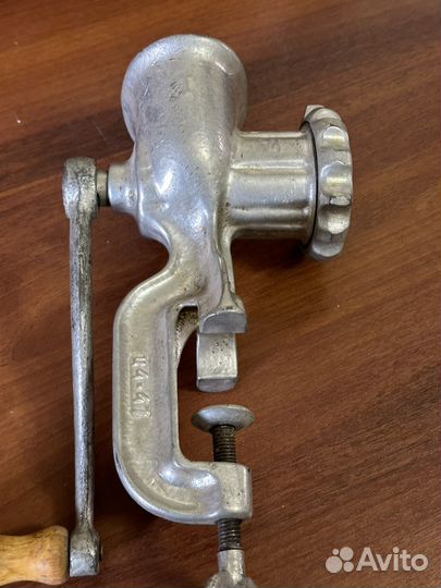 Мясорубка ручная СССР чугунная