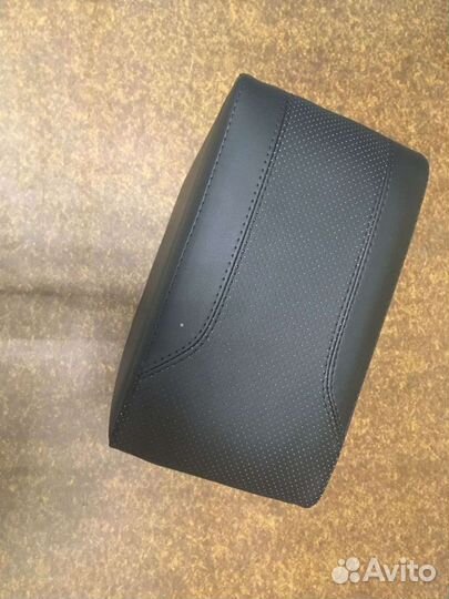 Подлокотник для LADA Vesta