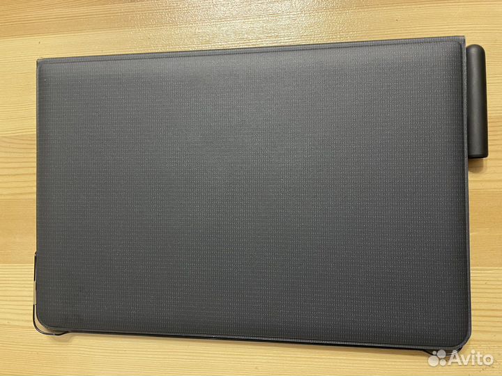 Чехол клавиатура Galaxy Tab S4