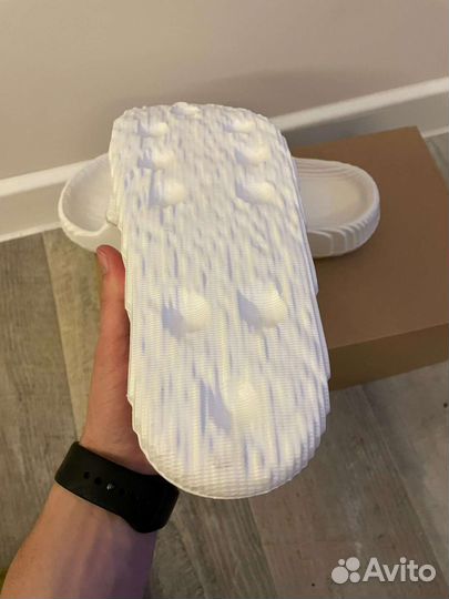 Тапочки adidas adilette 22