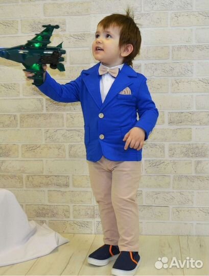 Праздничный костюм на малыша