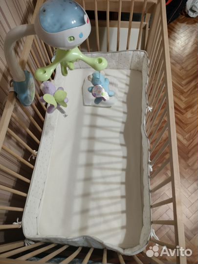 Детская кроватка + пеленальный стол