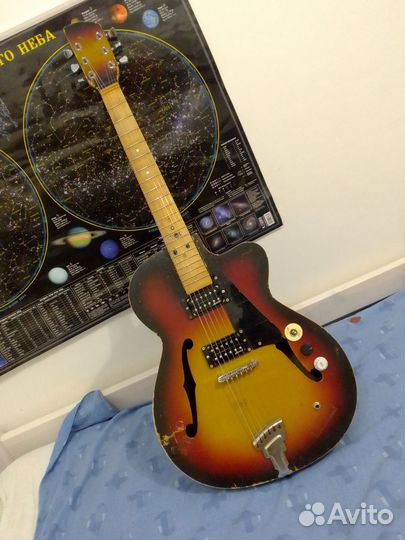 Электроакустическая гитара