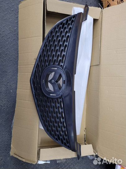 Решетка радиатора Mazda 3 BN8W50710B33