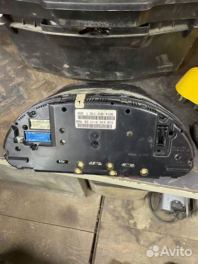 Щиток приборов BMW