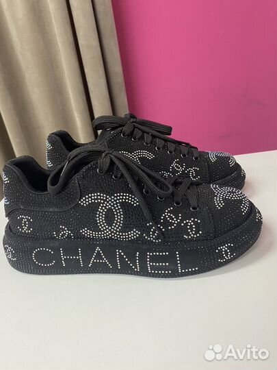 Кроссовки женские 38 размер новые