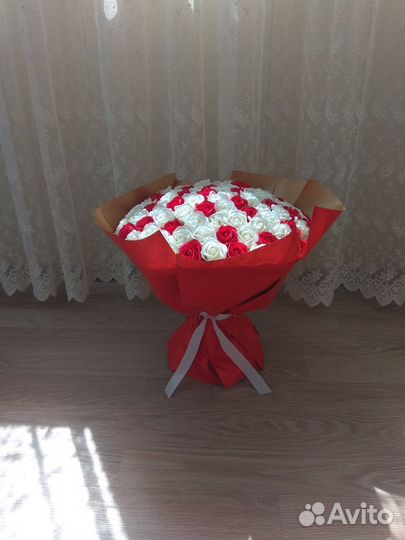 Букет из 101 мыльной розы