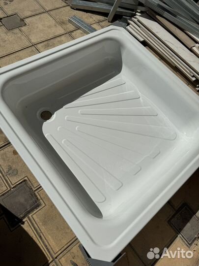 Душевой поддон