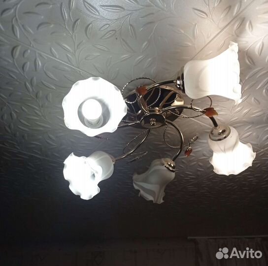 Люстры разные 6 шт