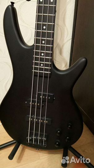 Бас гитара ibanez GSR200-BK