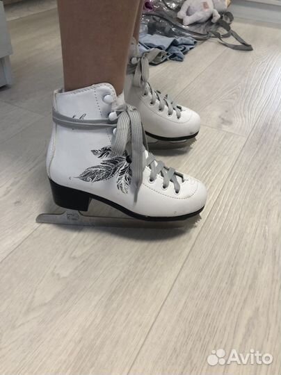 Коньки детские
