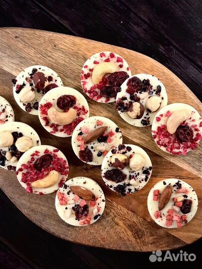 Онлайн-курс по клубнике в шоколаде и десертам