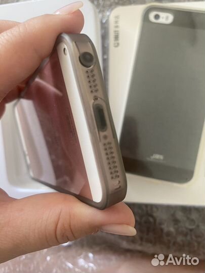 Чехол на iPhone 5s