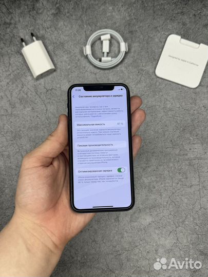 iPhone 11 Pro, 64 ГБ