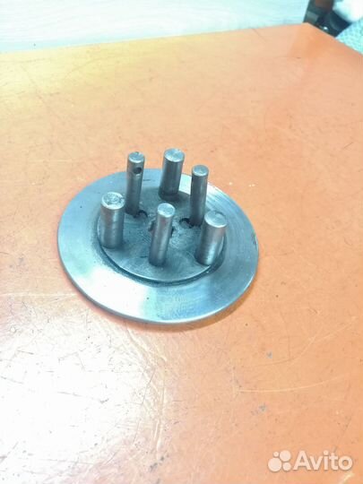 Внутренний столик корзины Сцепления Ява Старушка