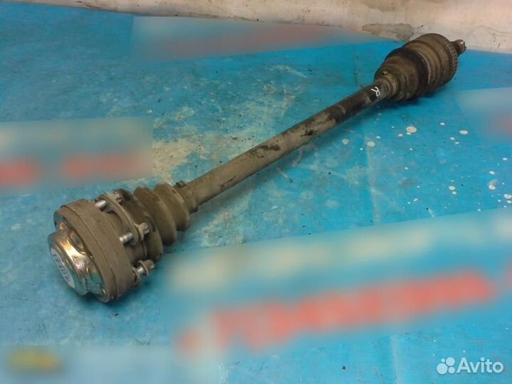 Полуось задняя правая BMW 3-серия E90 E91 2005