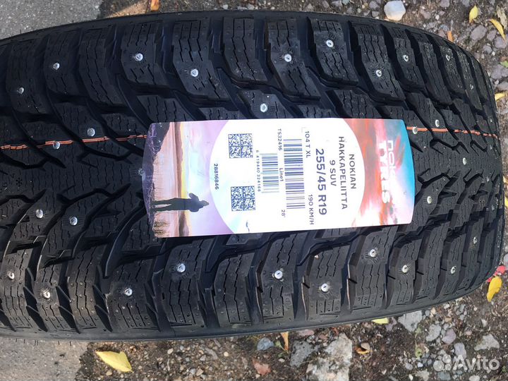 Nokian Tyres Hakkapeliitta 9 SUV 255/45 R19 104T