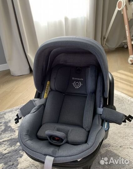 Автолюлька Uppababy Mesa