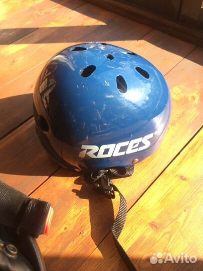 Мото шлемы 2 шт, цена за один. Очки отдельно