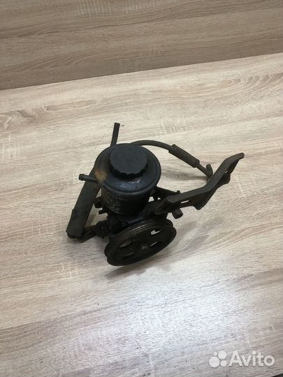 Гидроусилитель руля Тойота Карина E