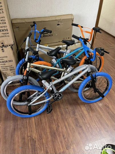 Трюковой велосипед BMX