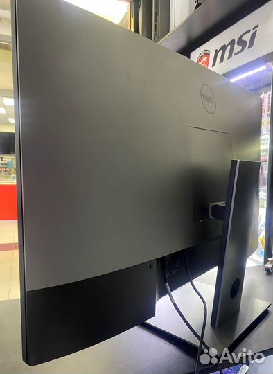 Монитор Dell P4317Q 4K 3840x2160 42.51