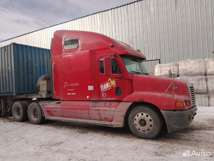 Freightliner Century, 2004