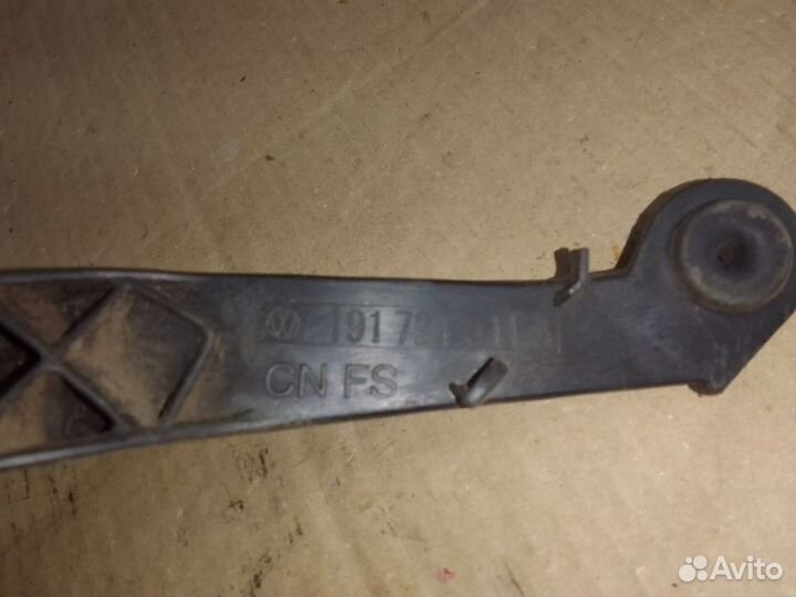 Педаль газа Volkswagen Passat B 3