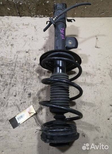 Стойки передние Nissan Juke yf15