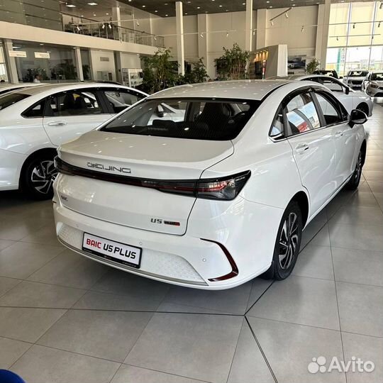 BAIC U5 Plus 1.5 CVT, 2023