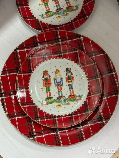 Щелкунчик тарелки