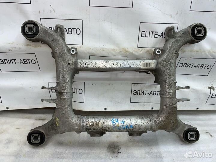 Подрамник задний Bmw 5 F10 2012