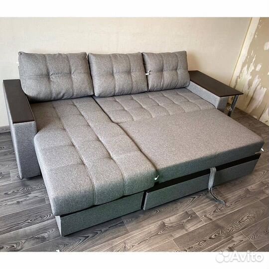 Угловой диван новый на пружинах