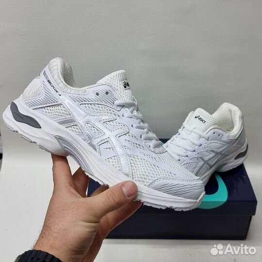 Кроссовки мужские asics белые