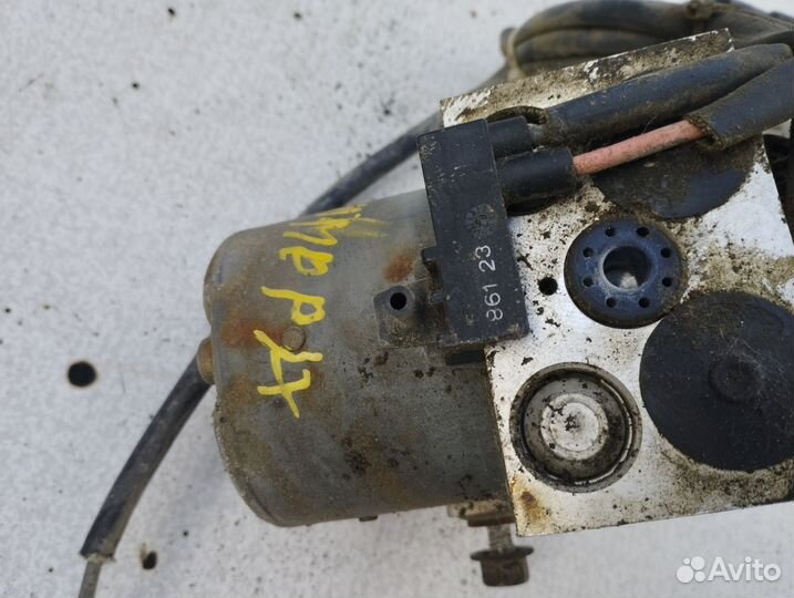 Блок ABS Nissаn Рrimеra Ниcсaн Пpимepа P11