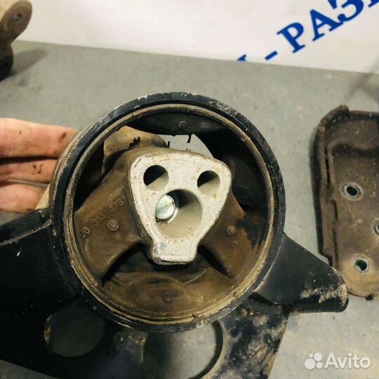 Подушка двигателя Daewoo Matiz