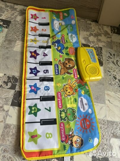 Развивающие игрушки для малышей пакетом
