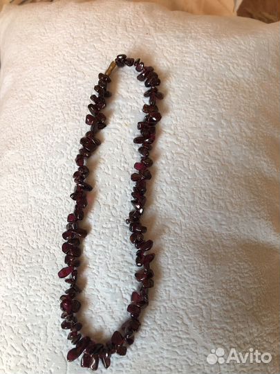 Гранатовые бусы