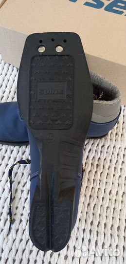 Лыжные ботинки Larsen новые 40 размер