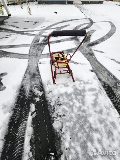 Детские санки на колесах