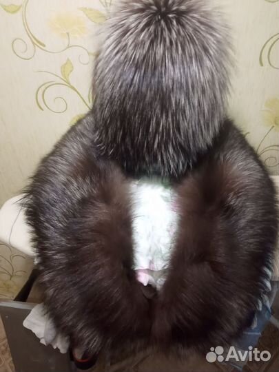 Шапка и воротник из чернобурки 56 -57 раз