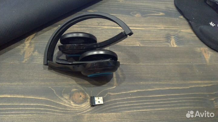 Bluetooth гарнитура